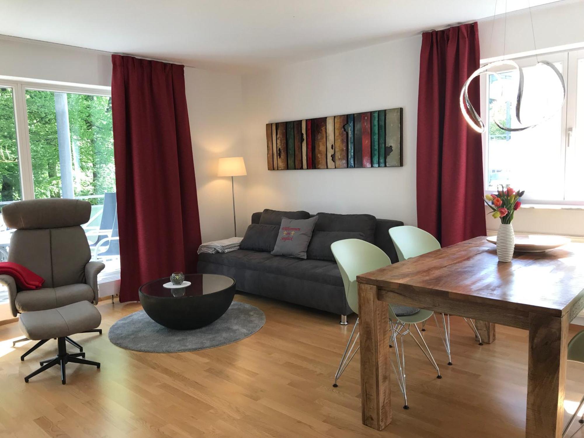 Ferienwohnung Seeglueck- Hochwertige Wohnung Im Villenviertel Mit Suedbalkon 린다우 외부 사진